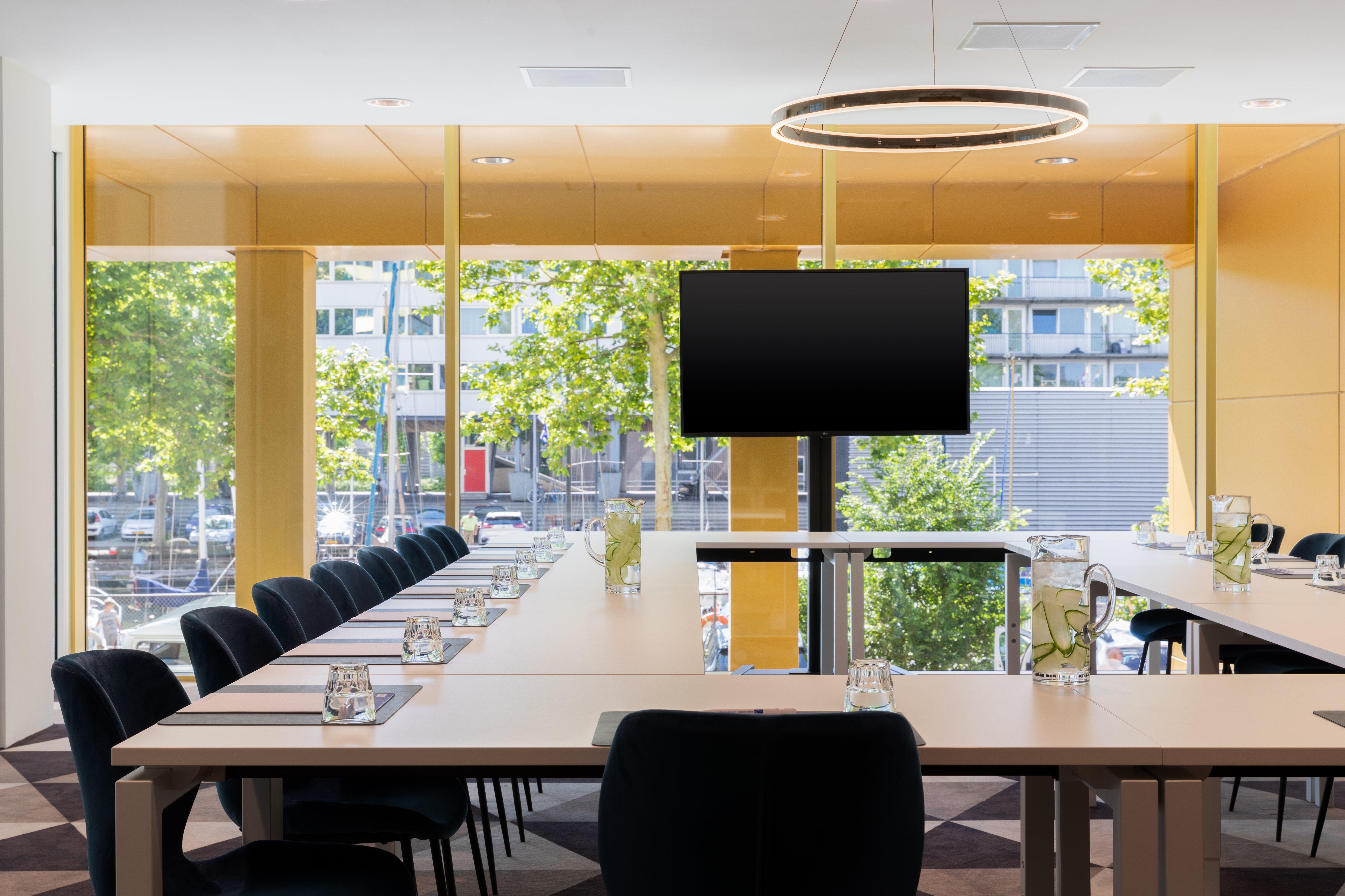 Holiday Inn Express Amsterdam - North Riverside By Ihg Exterior foto